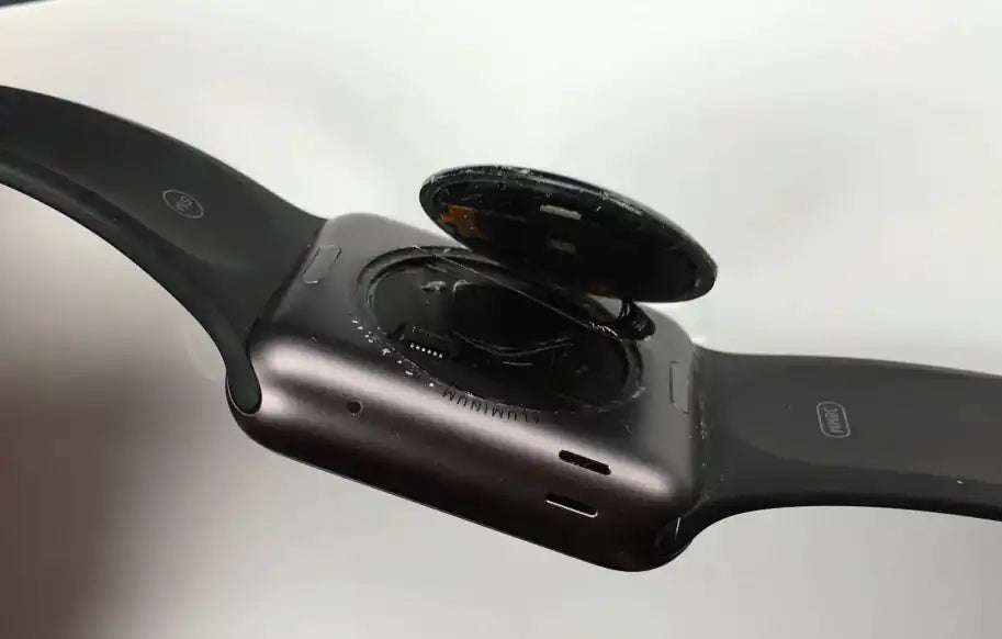   Apple Extends Free Repairs for 1st Generation iWatch with Separated Back Covers anhem.myshopify.com