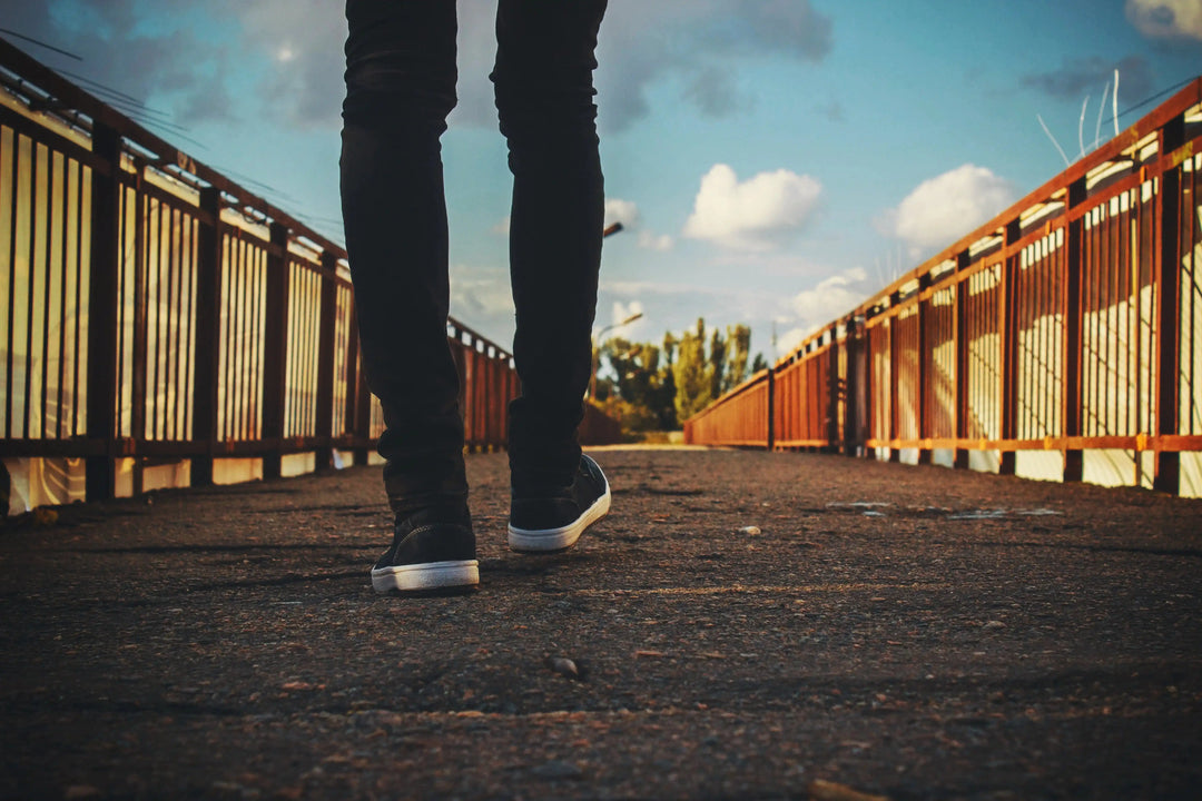   Apple Watch & UnitedHealthcare Program Lets Customers Earn Money by Walking anhem.myshopify.com