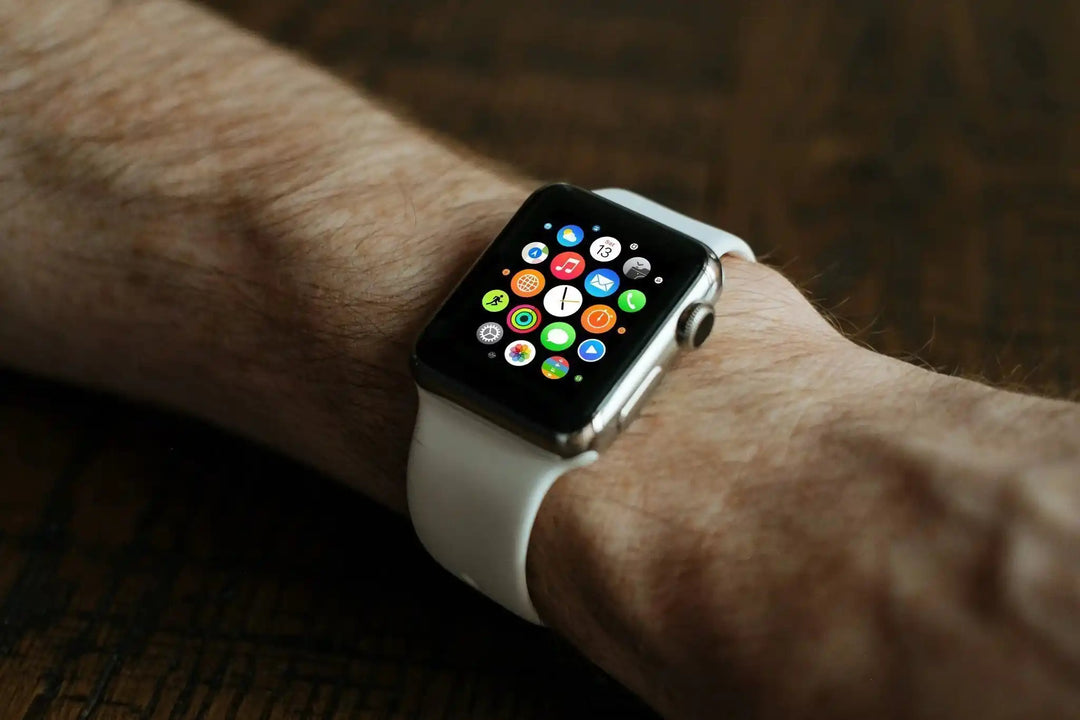   PSA:  Your Old Apple Watch Straps Will Fit the New Apple Watches anhem.myshopify.com