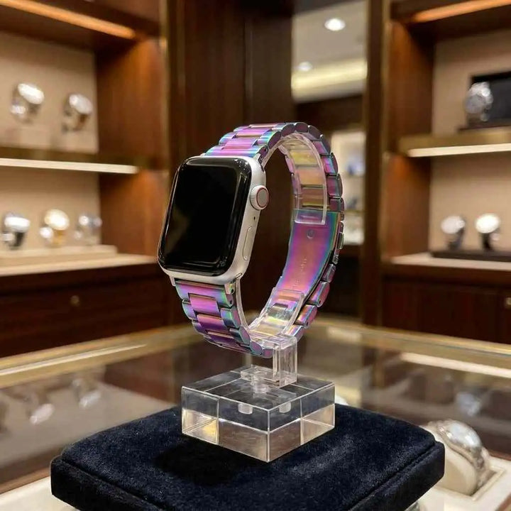 Anhem metal apple watch two tone band on display  Classic Steel Strap  anhem.myshopify.com